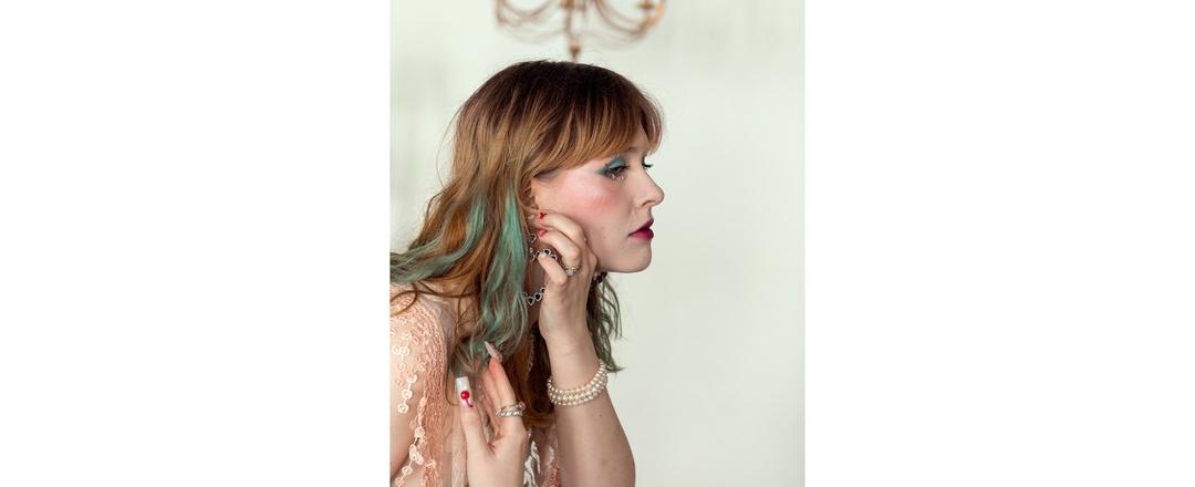 Mechas coloridas: tendências e técnicas para fazer sozinha